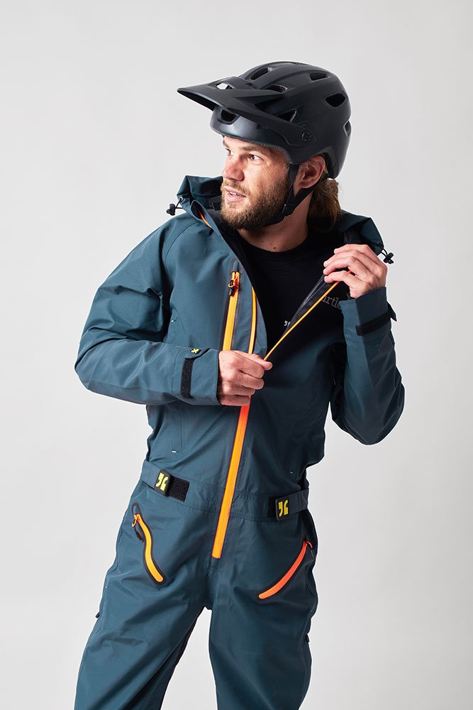dirtlej DirtSuit Core Edition - Fango In generale