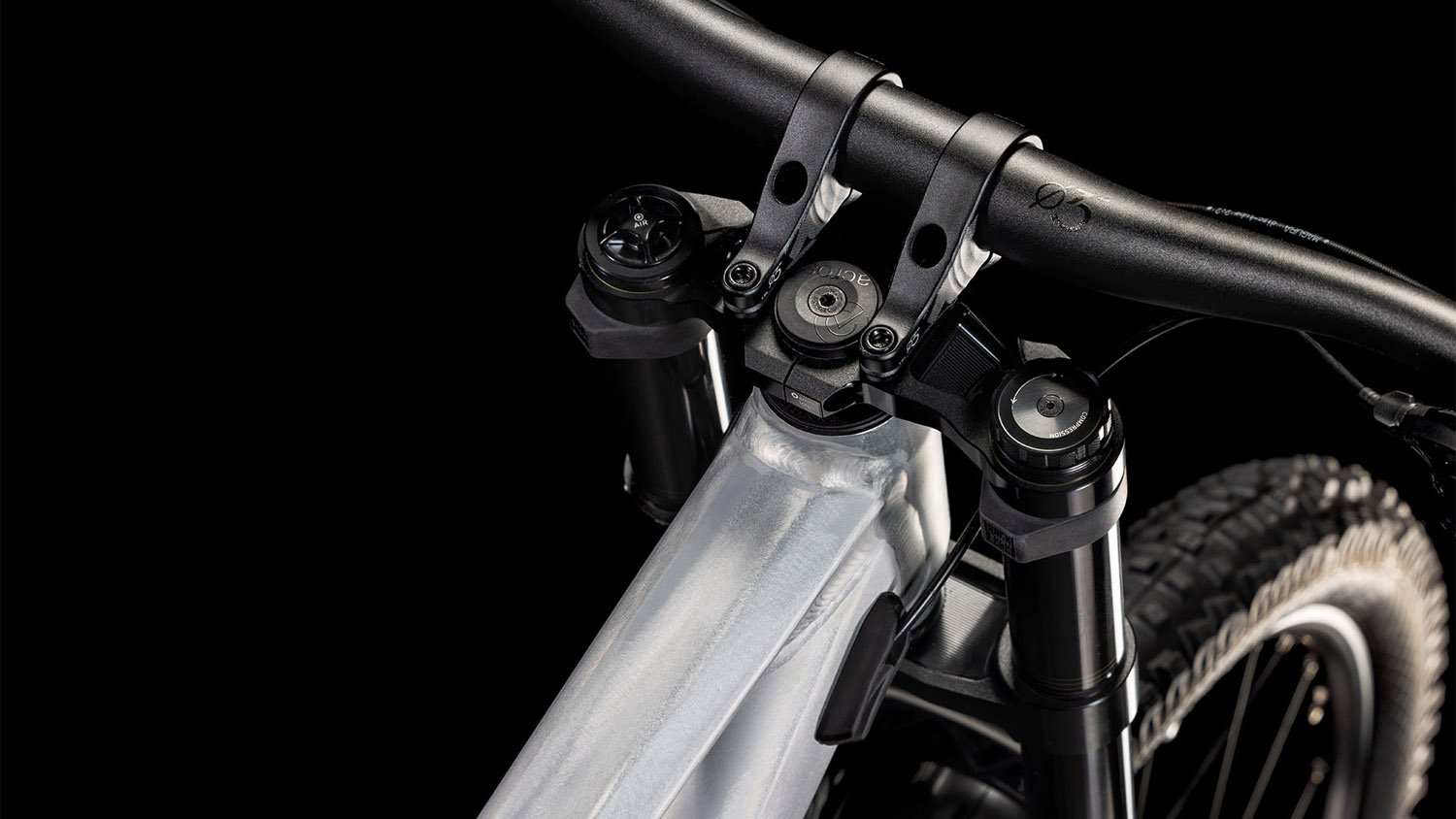 Cube TWO15 Pro 27.5 rawmetal´n´black